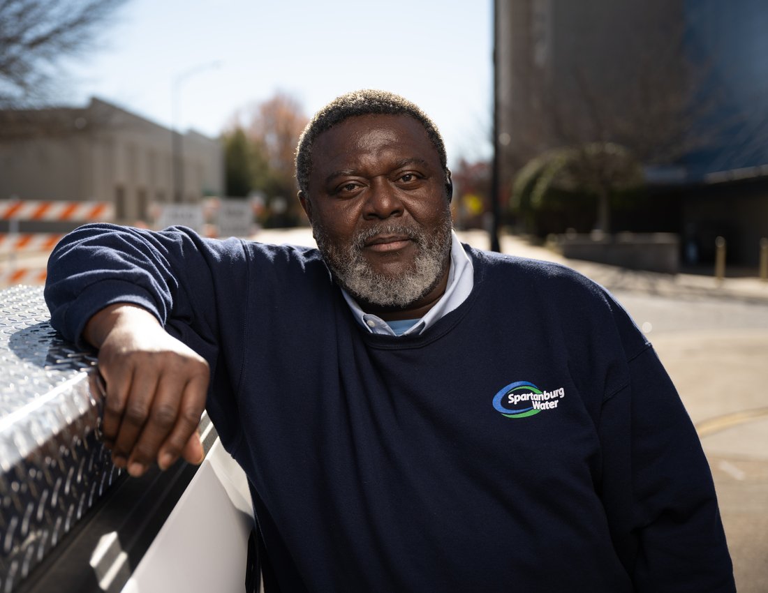 Lab Analyst Awarded for Outstanding Service